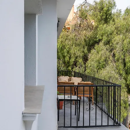 Spacious And Bright 3br House In Great Location Holiday home Marbella